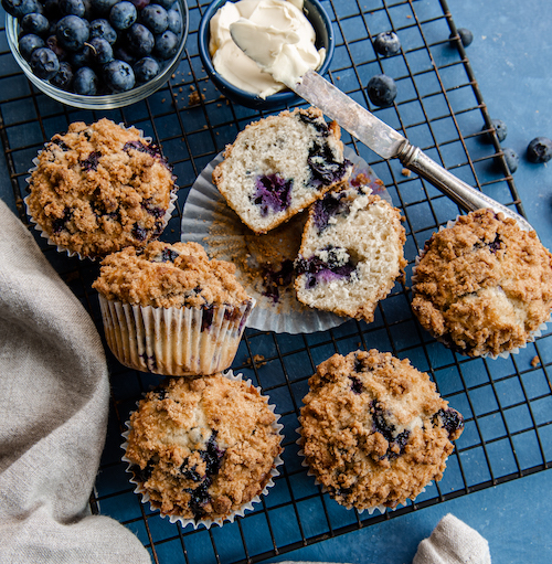 blueberry-streusel-muffins-prepared