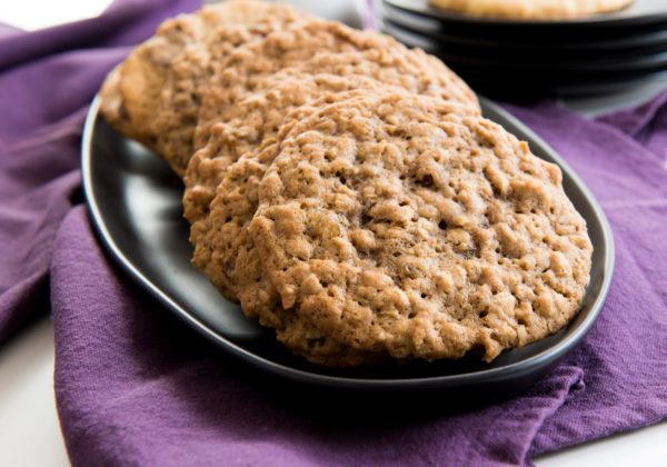 Oatmeal Golden Raisin Cookie